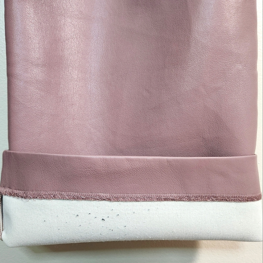 🌿 Aritzia Babaton Mauve Vegan Leather Wide Leg Pants, Size 6 ~ EUC - Picture 9 of 13